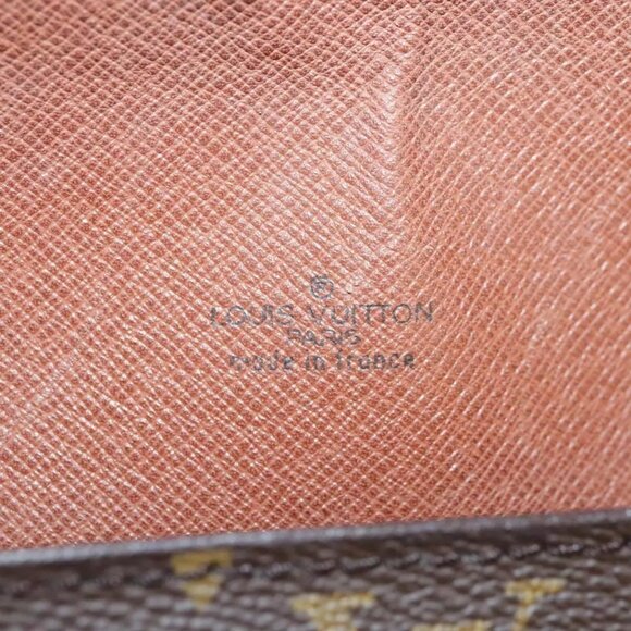 LOUIS VUITTON Monogram Saint Cloud GM Shoulder Bag - Picture 14 of 16